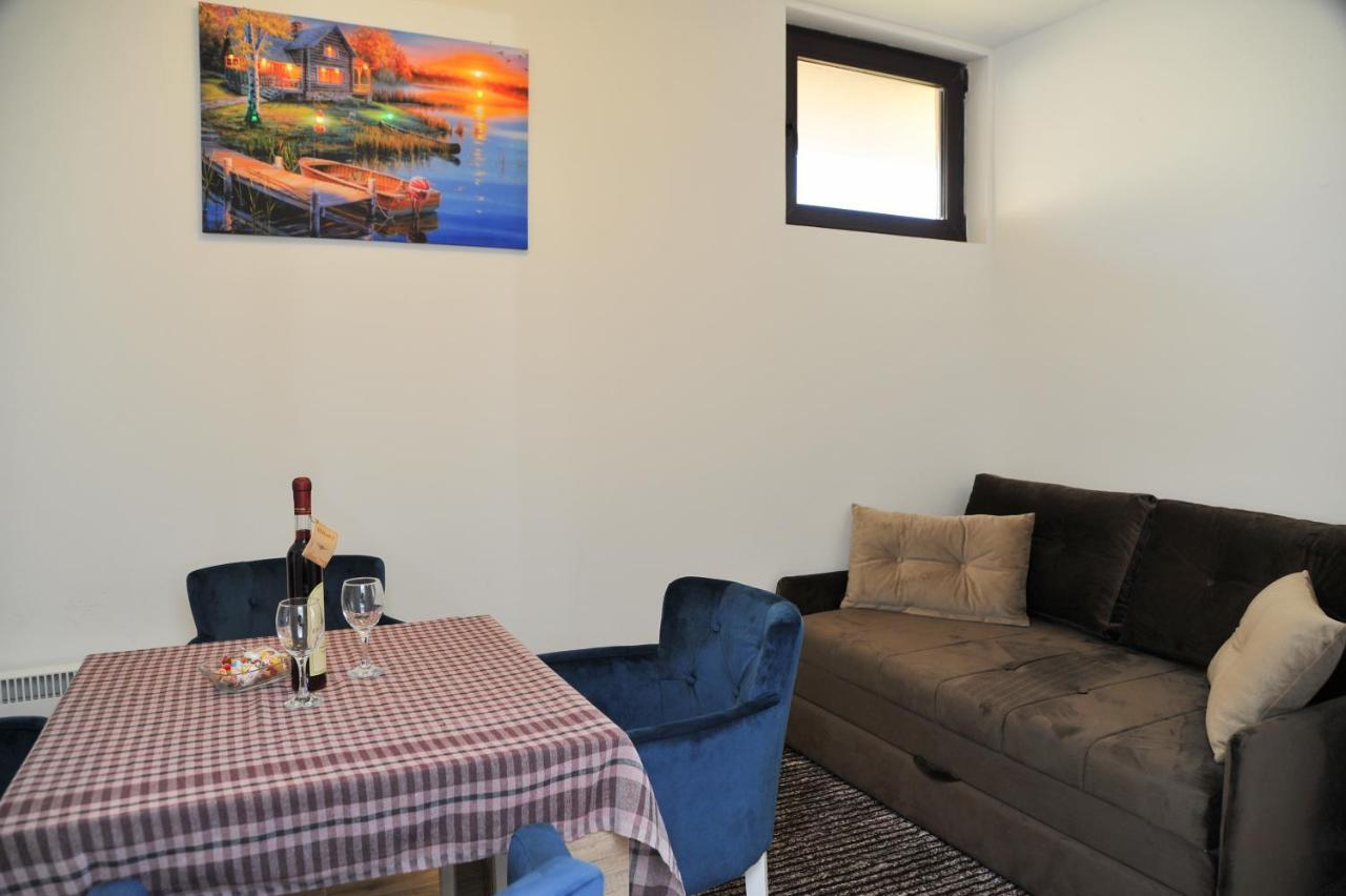 Apartmani Krstojevic コパオニク エクステリア 写真