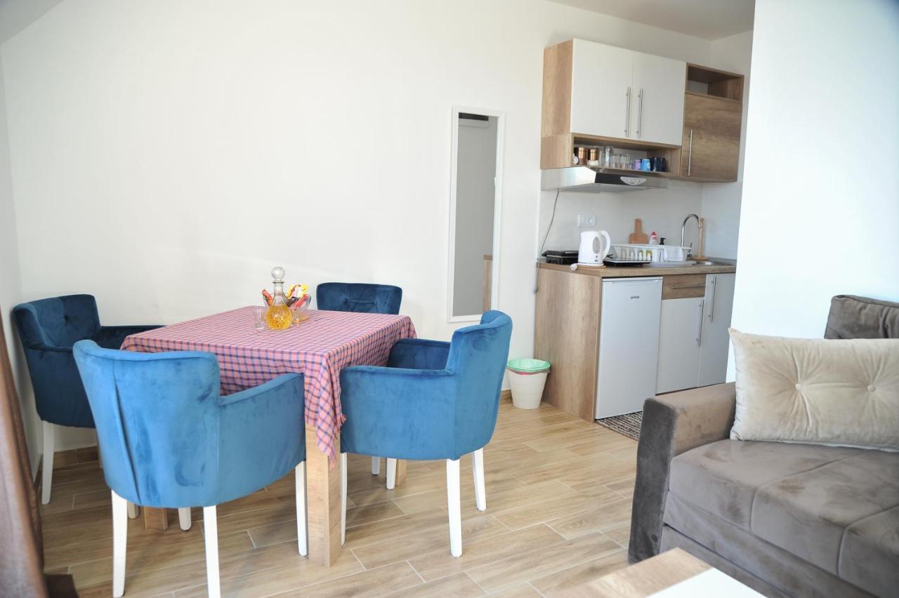 Apartmani Krstojevic コパオニク エクステリア 写真